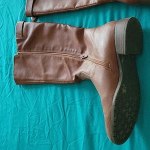 Women's boots